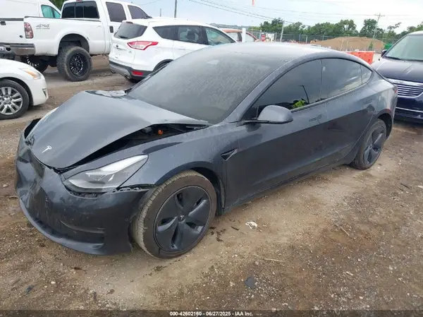 5YJ3E1EA3MF081976 2021 TESLA MODEL 3 - Image 2
