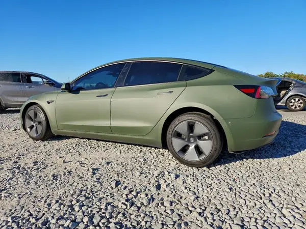 5YJ3E1EA3MF086806 2021 TESLA MODEL 3 - Image 2