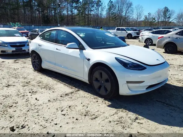 5YJ3E1EA3MF088667 2021 TESLA MODEL 3 - Image 1