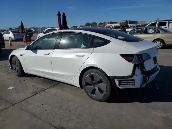 5YJ3E1EA3MF090113 2021 TESLA MODEL 3 - Image 2