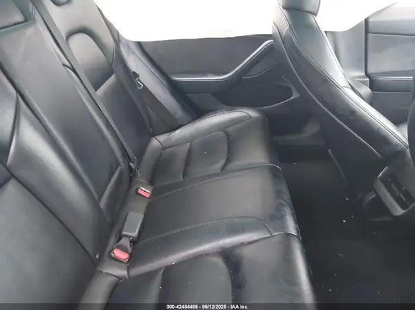 5YJ3E1EA3MF090368 2021 TESLA MODEL 3 - Image 8