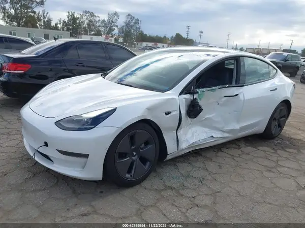 5YJ3E1EA3MF091133 2021 TESLA MODEL 3 - Image 2
