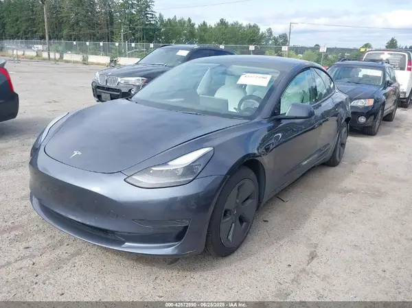 5YJ3E1EA3MF092637 2021 TESLA MODEL 3 - Image 2