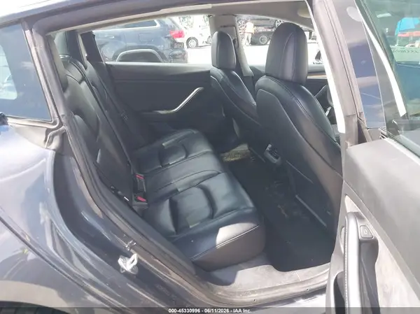 5YJ3E1EA3MF095165 2021 TESLA MODEL 3 - Image 8