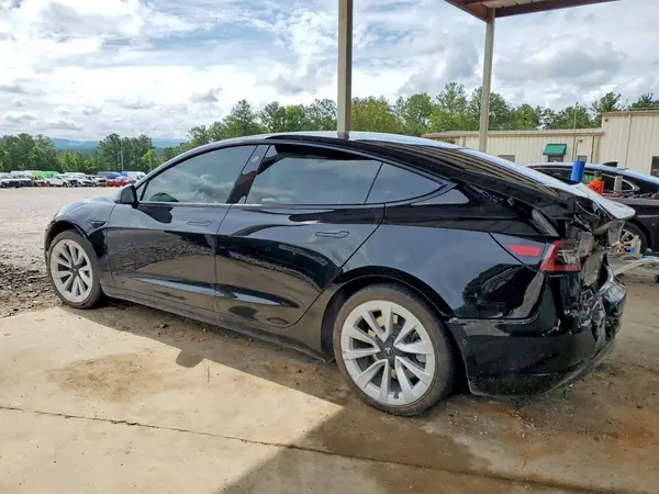 5YJ3E1EA3MF095862 2021 TESLA MODEL 3 - Image 2