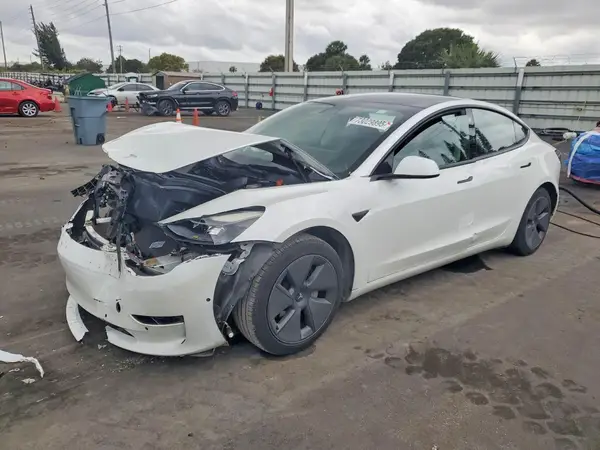 5YJ3E1EA3MF096137 2021 TESLA MODEL 3 - Image 1