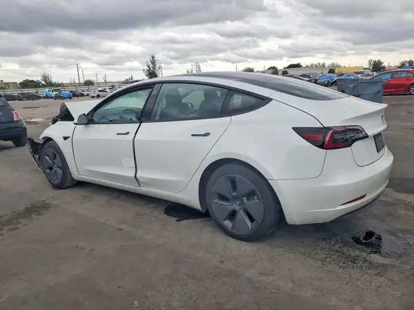 5YJ3E1EA3MF096137 2021 TESLA MODEL 3 - Image 2