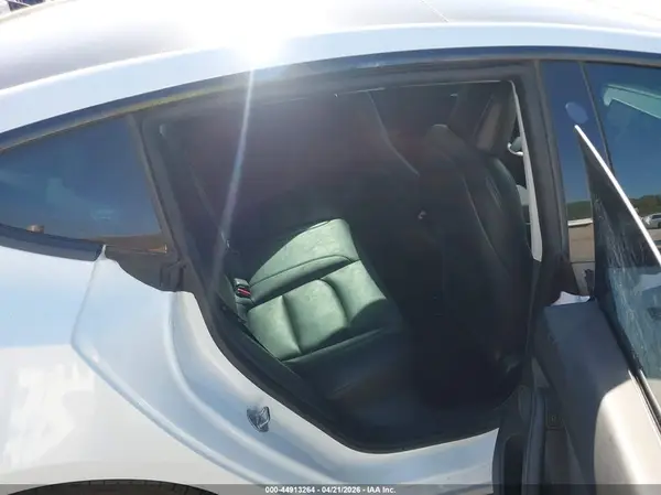 5YJ3E1EA3MF097594 2021 TESLA MODEL 3 - Image 8