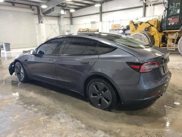 5YJ3E1EA3MF099779 2021 TESLA MODEL 3 - Image 2