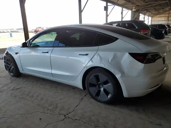 5YJ3E1EA3MF100798 2021 TESLA MODEL 3 - Image 2