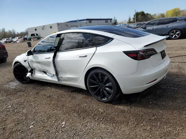5YJ3E1EA3MF848645 2021 TESLA MODEL 3 - Image 2