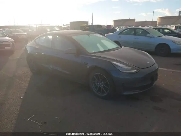 5YJ3E1EA3MF850301 2021 TESLA MODEL 3 - Image 1