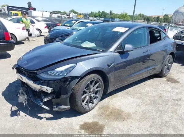 5YJ3E1EA3MF851027 2021 TESLA MODEL 3 - Image 2