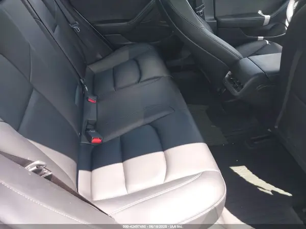 5YJ3E1EA3MF852100 2021 TESLA MODEL 3 - Image 8
