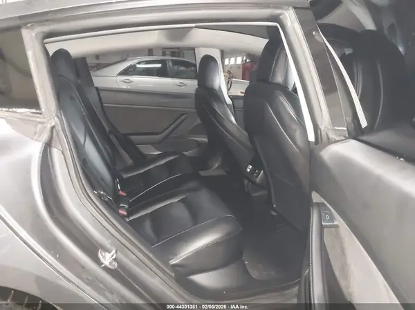 5YJ3E1EA3MF852436 2021 TESLA MODEL 3 - Image 8