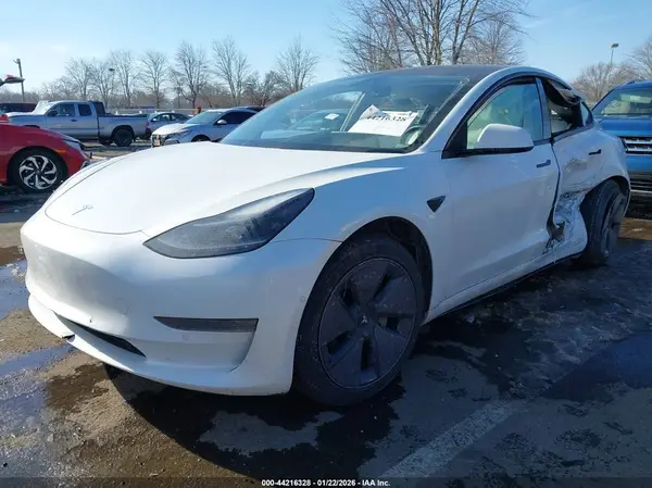 5YJ3E1EA3MF870810 2021 TESLA MODEL 3 - Image 2
