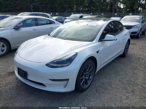 5YJ3E1EA3MF870838 2021 TESLA MODEL 3 - Image 2