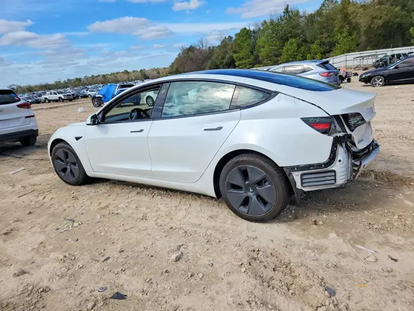 5YJ3E1EA3MF871066 2021 TESLA MODEL 3 - Image 2