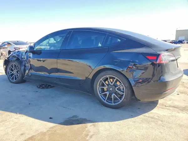 5YJ3E1EA3MF871150 2021 TESLA MODEL 3 - Image 2