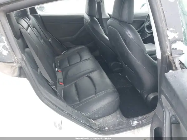 5YJ3E1EA3MF906222 2021 TESLA MODEL 3 - Image 8