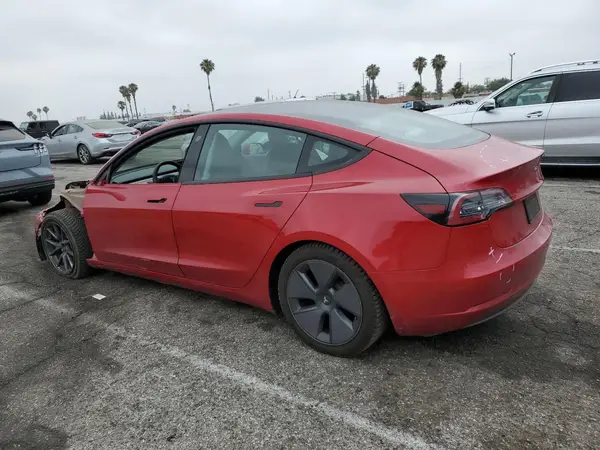 5YJ3E1EA3MF907404 2021 TESLA MODEL 3 - Image 2