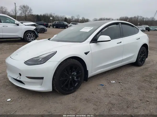 5YJ3E1EA3MF908665 2021 TESLA MODEL 3 - Image 2