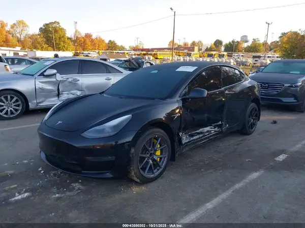 5YJ3E1EA3MF915101 2021 TESLA MODEL 3 - Image 2