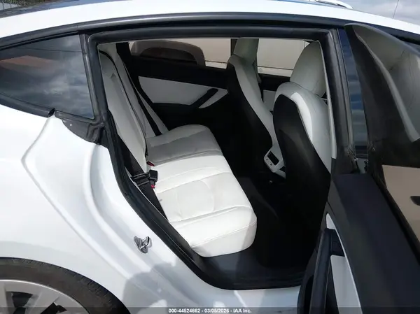 5YJ3E1EA3MF915650 2021 TESLA MODEL 3 - Image 8