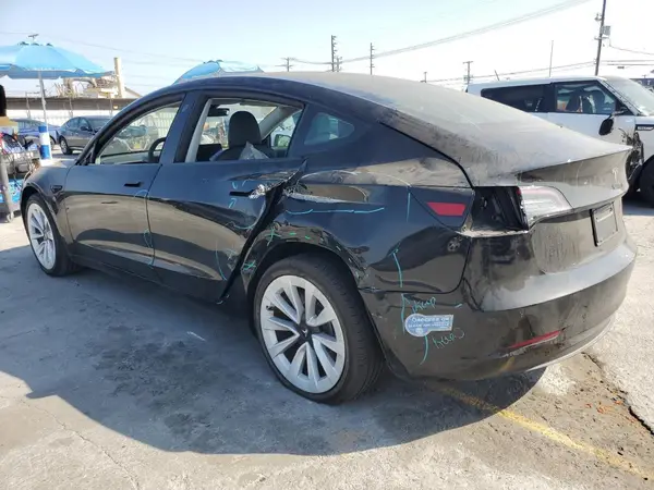 5YJ3E1EA3MF921903 2021 TESLA MODEL 3 - Image 2