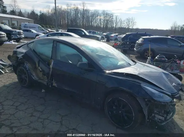 5YJ3E1EA3MF922064 2021 TESLA MODEL 3 - Image 1
