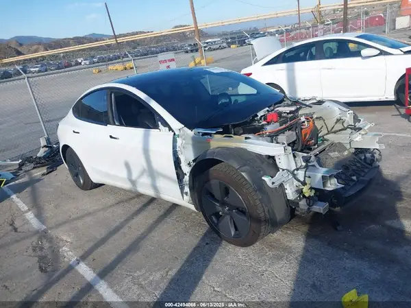 5YJ3E1EA3MF923537 2021 TESLA MODEL 3 - Image 1