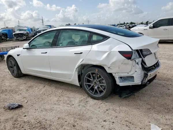 5YJ3E1EA3MF973161 2021 TESLA MODEL 3 - Image 2