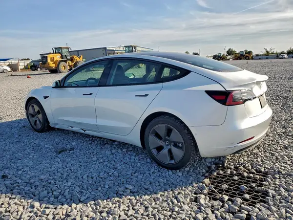 5YJ3E1EA3MF976206 2021 TESLA MODEL 3 - Image 2