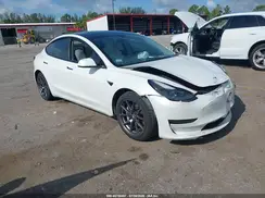 5YJ3E1EA3MF978327 2021 TESLA MODEL 3