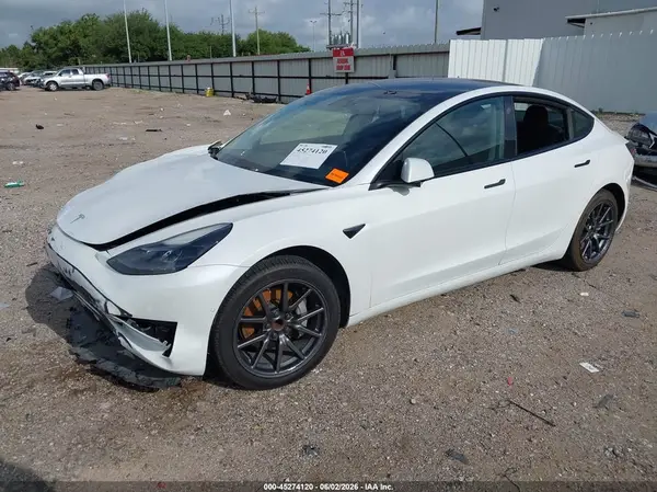 5YJ3E1EA3MF982152 2021 TESLA MODEL 3 - Image 2