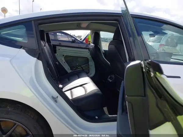 5YJ3E1EA3MF982152 2021 TESLA MODEL 3 - Image 8
