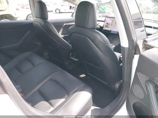 5YJ3E1EA3MF985729 2021 TESLA MODEL 3 - Image 8