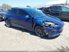 5YJ3E1EA3MF988923 2021 TESLA MODEL 3