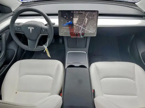 5YJ3E1EA3MF989568 2021 TESLA MODEL 3 - Image 8