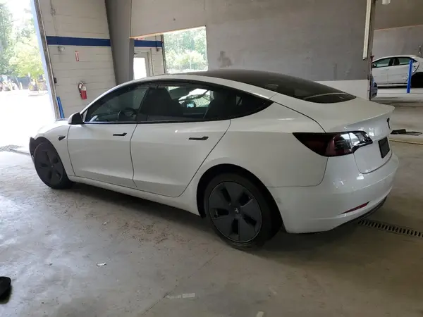 5YJ3E1EA3MF991689 2021 TESLA MODEL 3 - Image 2