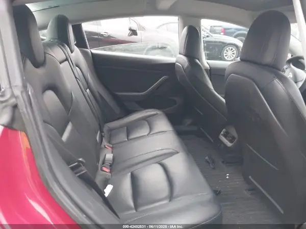 5YJ3E1EA3MF994740 2021 TESLA MODEL 3 - Image 8