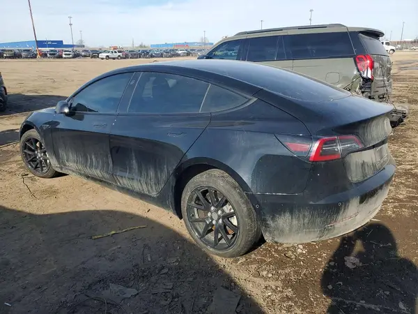 5YJ3E1EA3MF996715 2021 TESLA MODEL 3 - Image 2