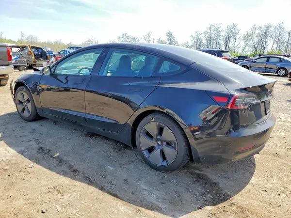 5YJ3E1EA3NF111558 2022 TESLA MODEL 3 - Image 2