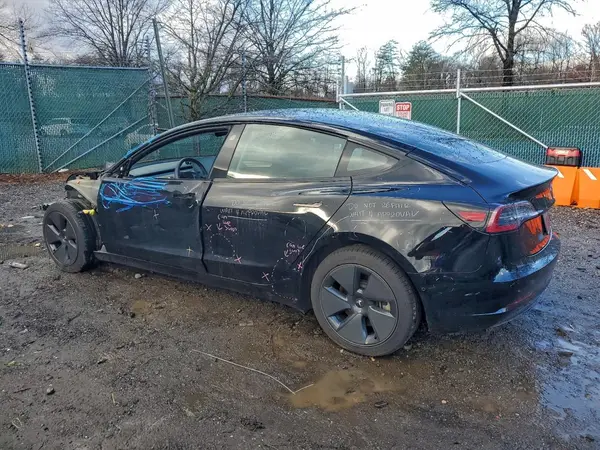 5YJ3E1EA3NF112421 2022 TESLA MODEL 3 - Image 2