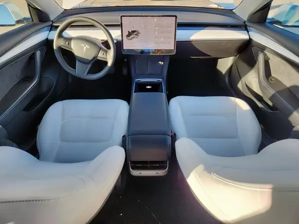 5YJ3E1EA3NF130627 2022 TESLA MODEL 3 - Image 8