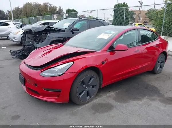 5YJ3E1EA3NF131986 2022 TESLA MODEL 3 - Image 2