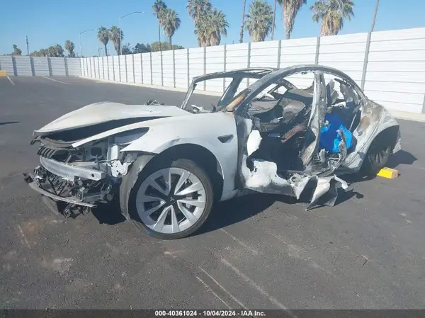 5YJ3E1EA3NF143510 2022 TESLA MODEL 3 - Image 2