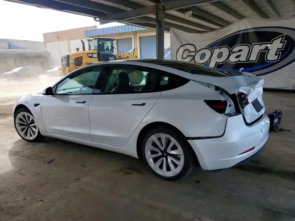 5YJ3E1EA3NF144964 2022 TESLA MODEL 3 - Image 2