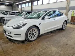 5YJ3E1EA3NF186163 2022 TESLA MODEL 3