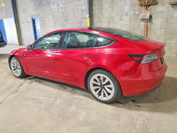 5YJ3E1EA3NF187782 2022 TESLA MODEL 3 - Image 2